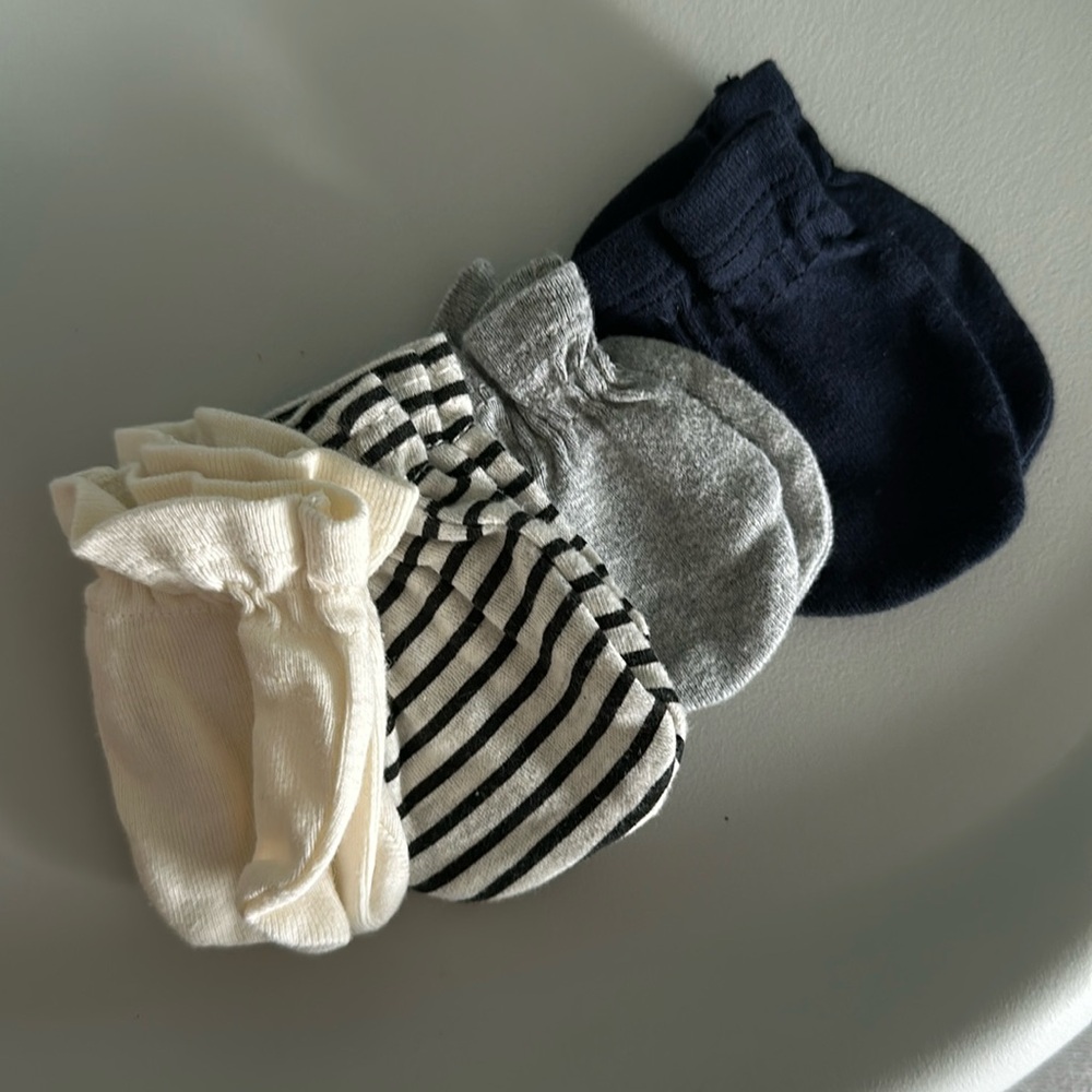 Burt’s Bees Baby Mitts - Set of 4